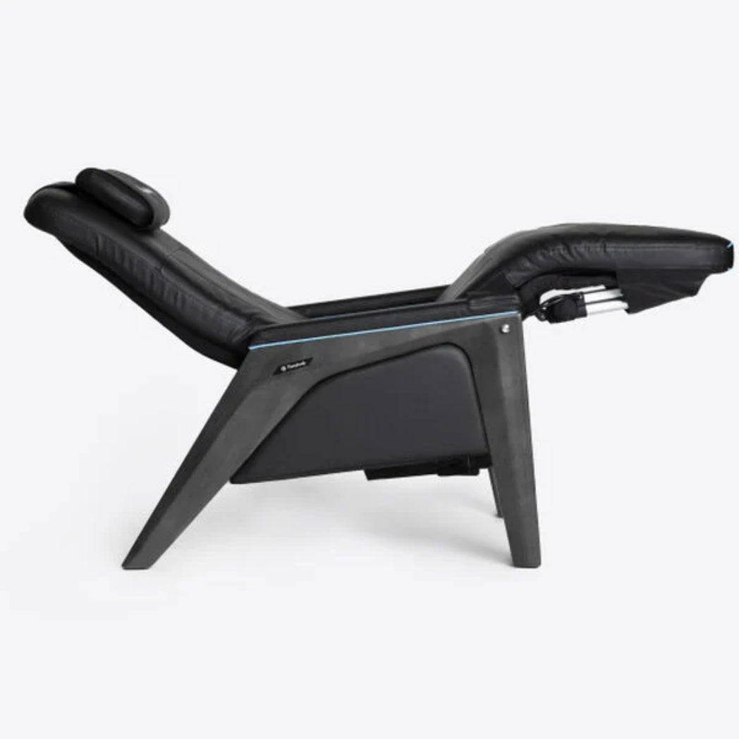 Therabody Zero Gravity Lounge Chair — WellMed Supply